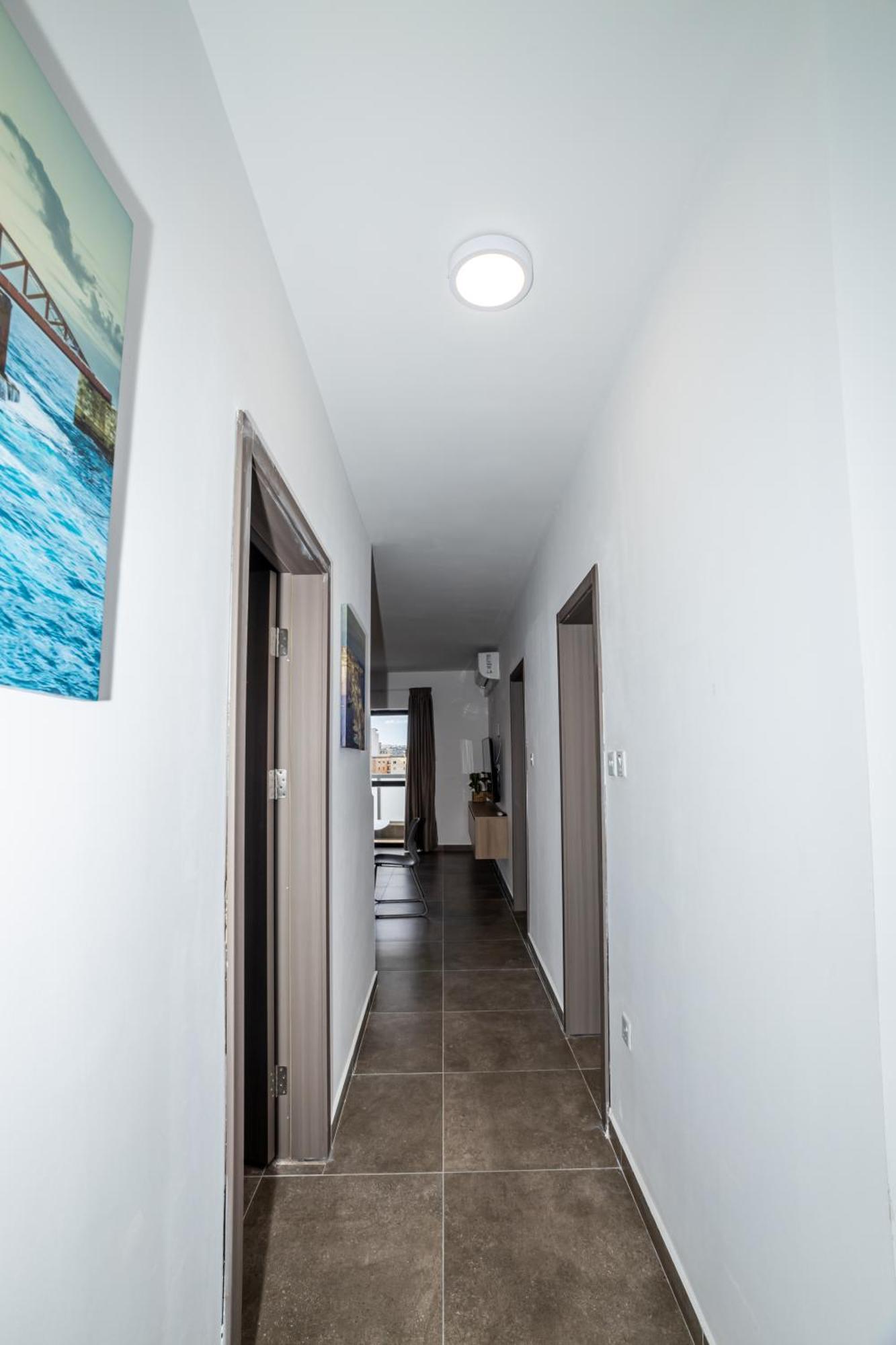 Charming Corner Apartment With Country View 2Br Σεντ Πόλς Μπέι Εξωτερικό φωτογραφία