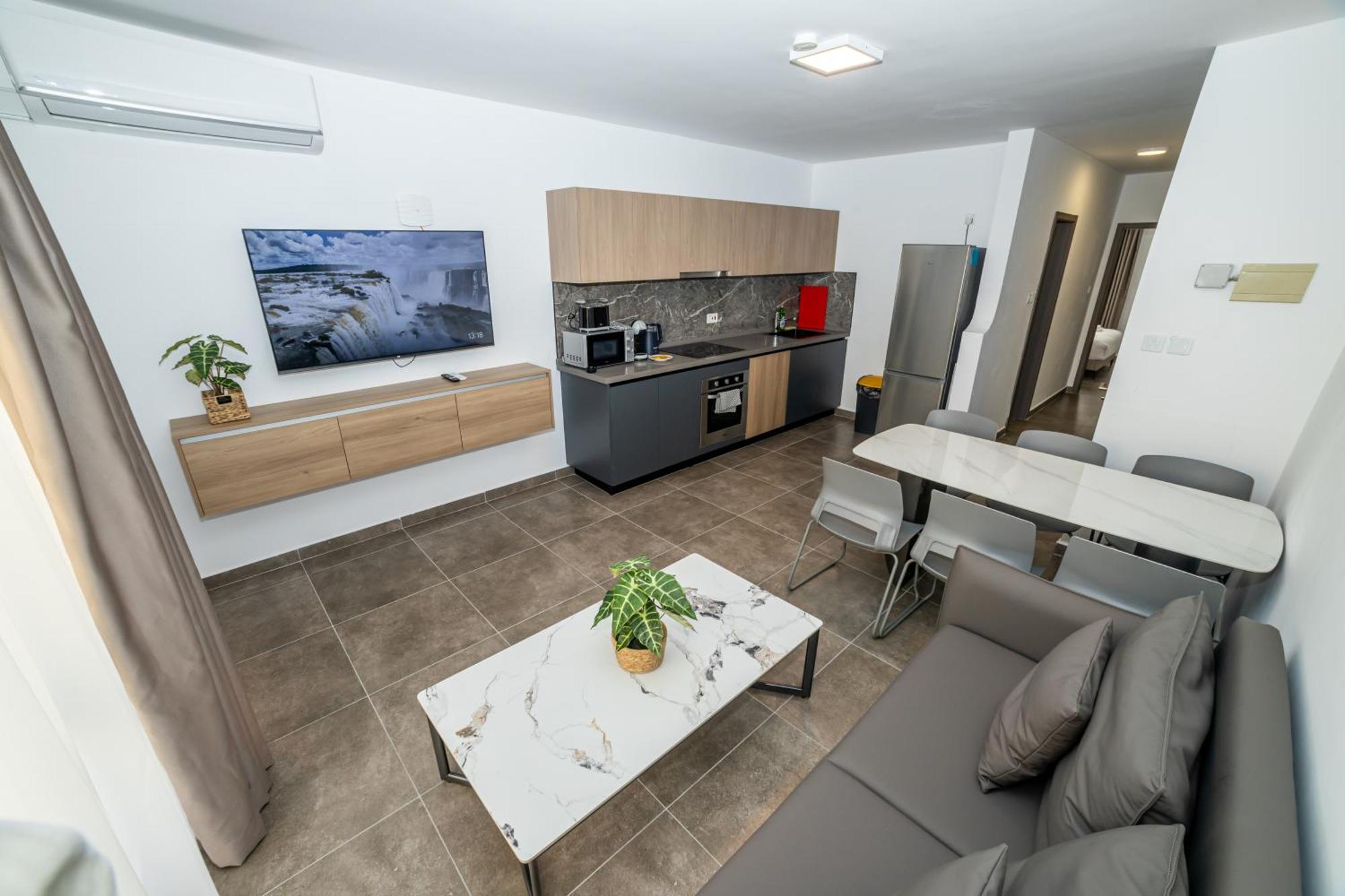 Charming Corner Apartment With Country View 2Br Σεντ Πόλς Μπέι Εξωτερικό φωτογραφία