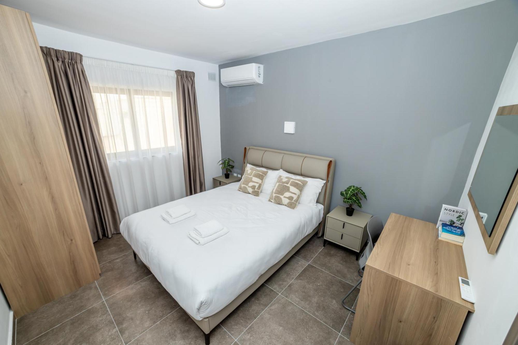 Charming Corner Apartment With Country View 2Br Σεντ Πόλς Μπέι Εξωτερικό φωτογραφία