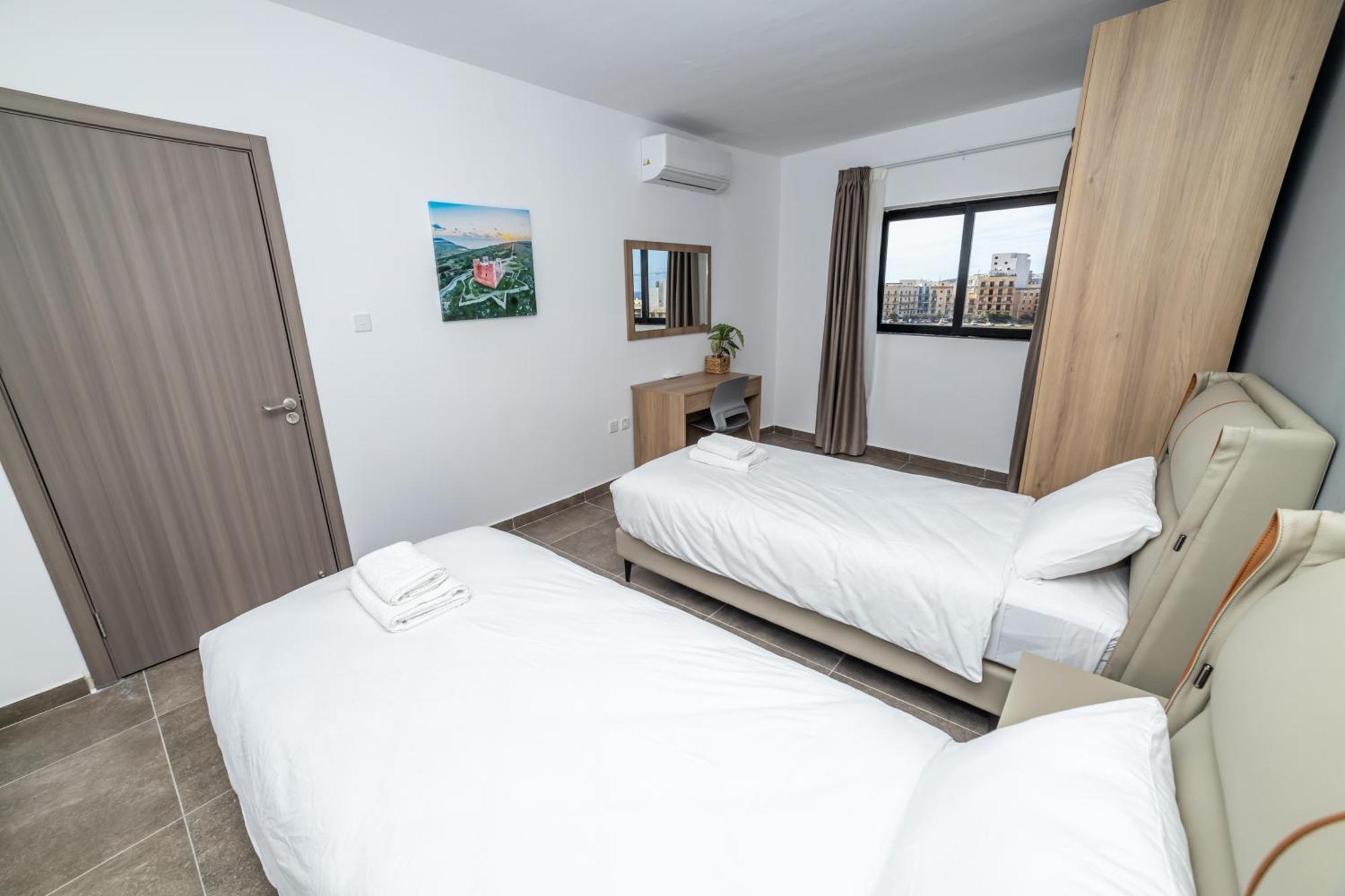 Charming Corner Apartment With Country View 2Br Σεντ Πόλς Μπέι Εξωτερικό φωτογραφία