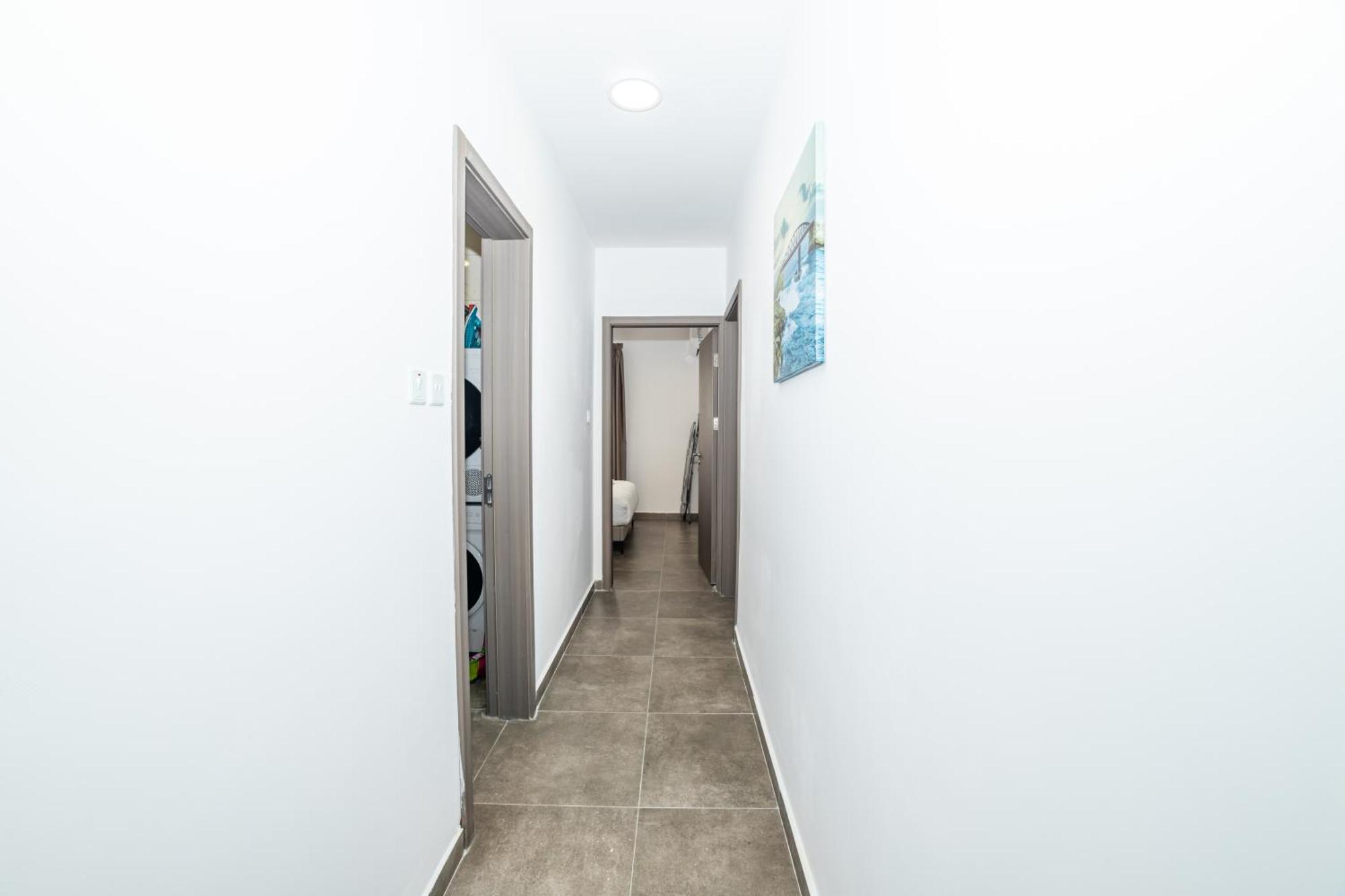 Charming Corner Apartment With Country View 2Br Σεντ Πόλς Μπέι Εξωτερικό φωτογραφία
